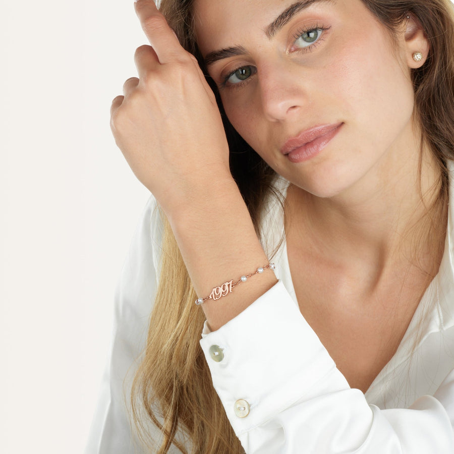 Birth Year Pearl Bracelet
